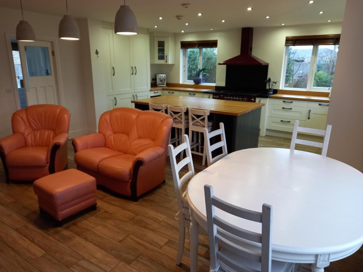 Vila Grange Croft Ben Rhydding Exteriér fotografie